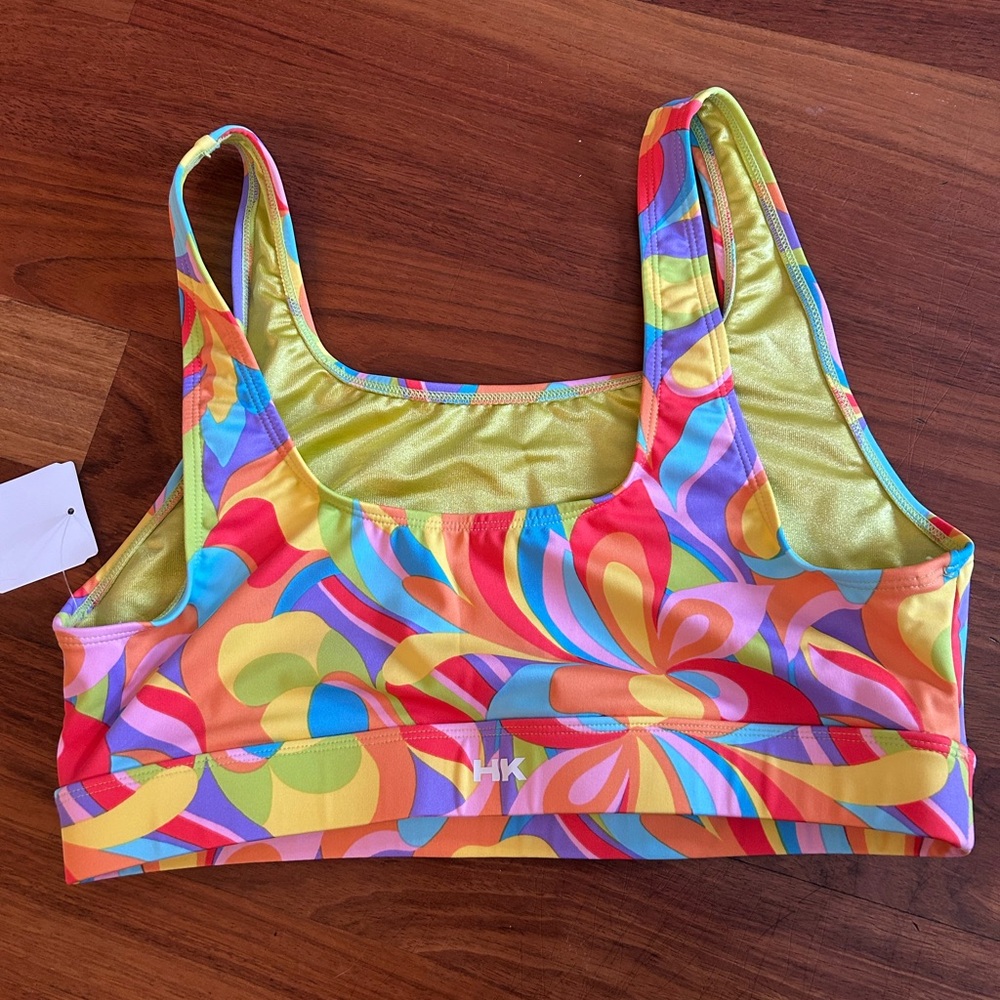 Women’s swim top size large. New With Tags - Picture 2 of 4